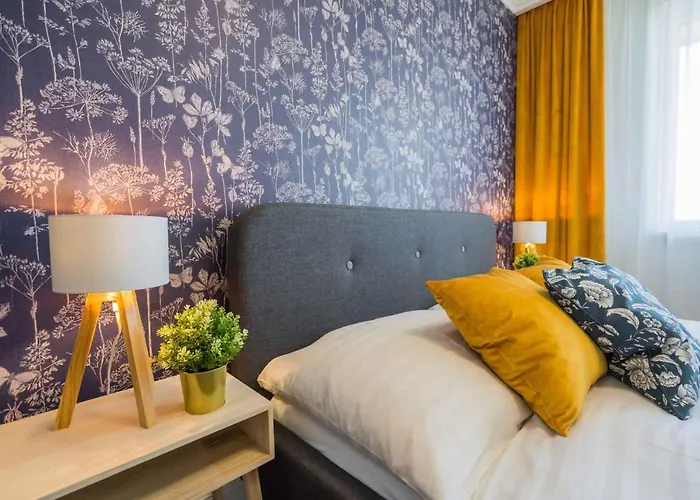 בית נופש In - Balaton 20009 *